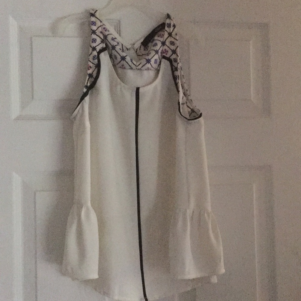 Dressy tank , never been worn before !!